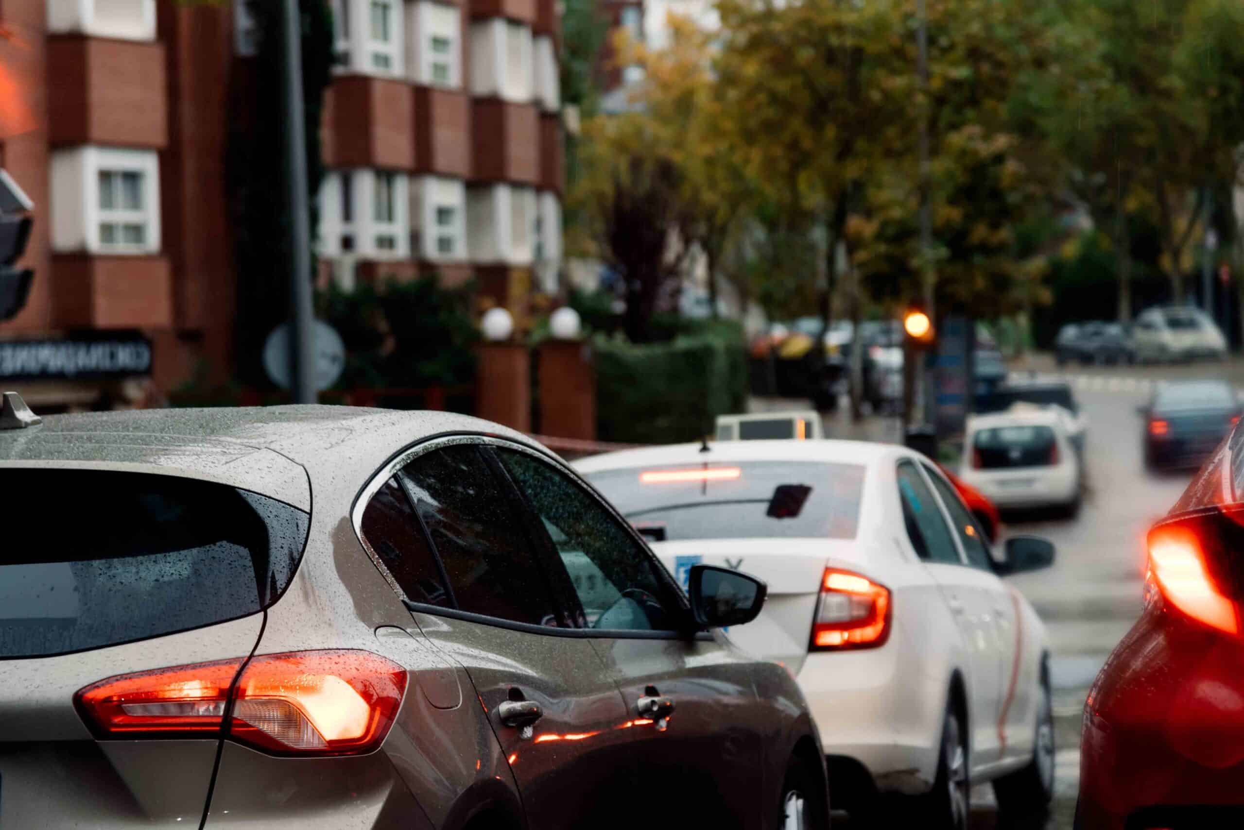 Traffic on a cloudy day in the city
